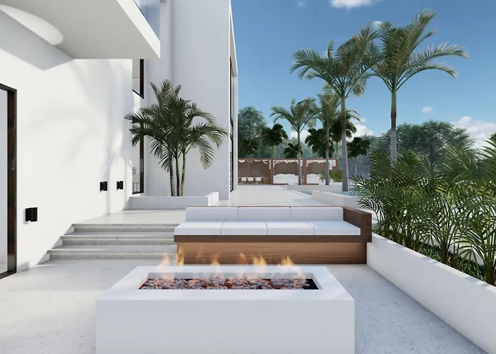 Villa Ama - Entire Estate